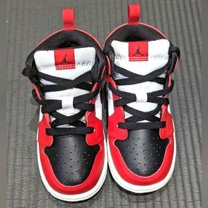 Nike Air Jordan 1 , Kids - Toddler size 8C
